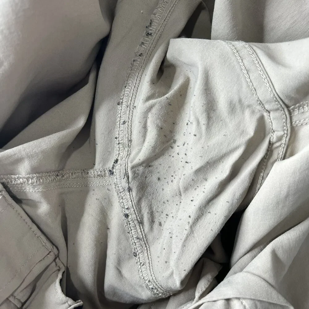 Duluth Trading Co Khaki Pants Tan Pockets Men's Size XL x 30